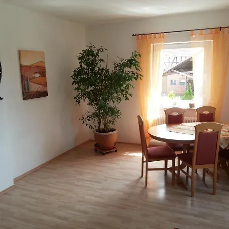 Leo'S Monteurzimmer * Sterzhausen